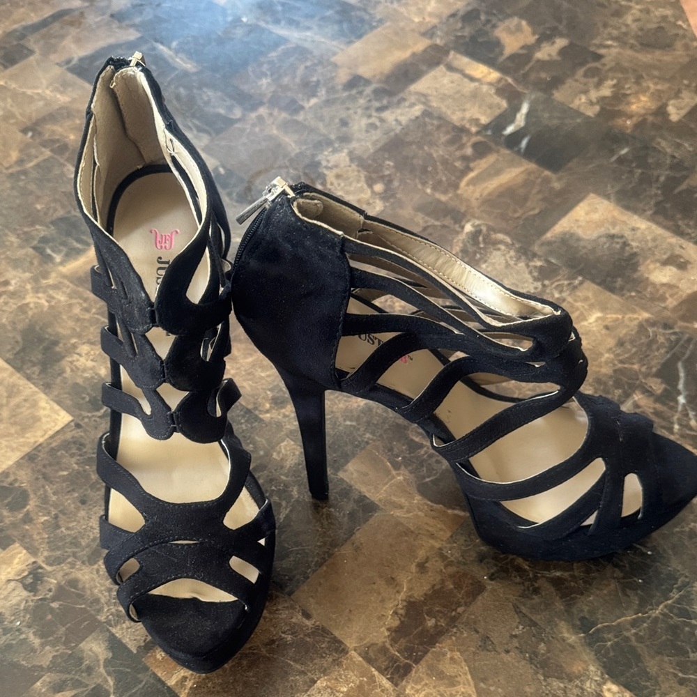 JustFab Black Cutout Heels